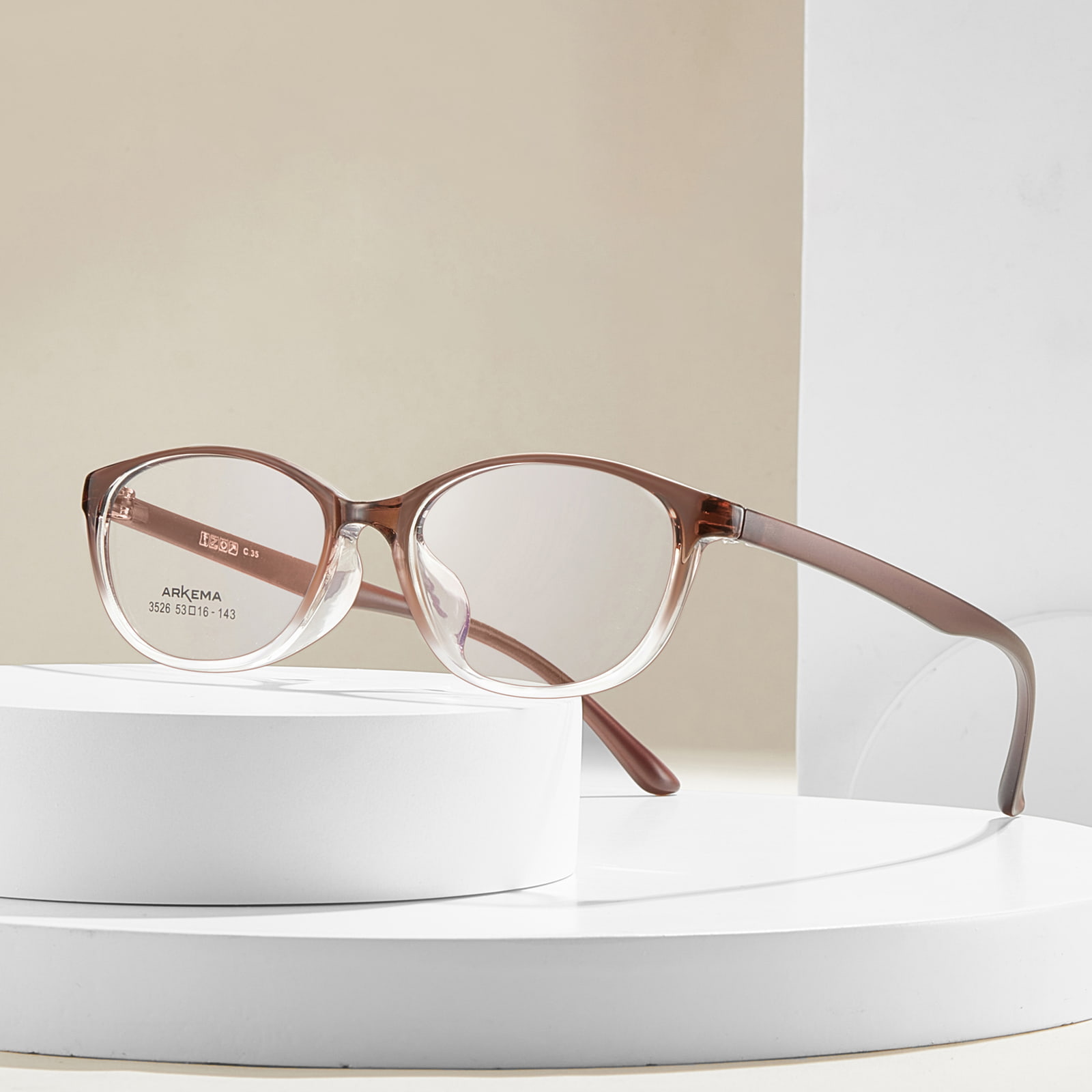 3526 Cat-Eye Frame TR90 szemüveghez passzol